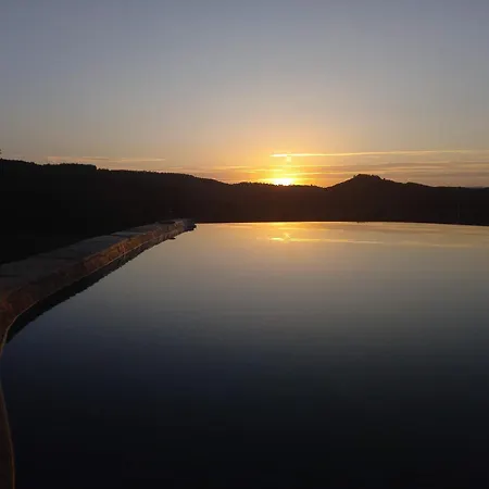 Chalet Las3lobas